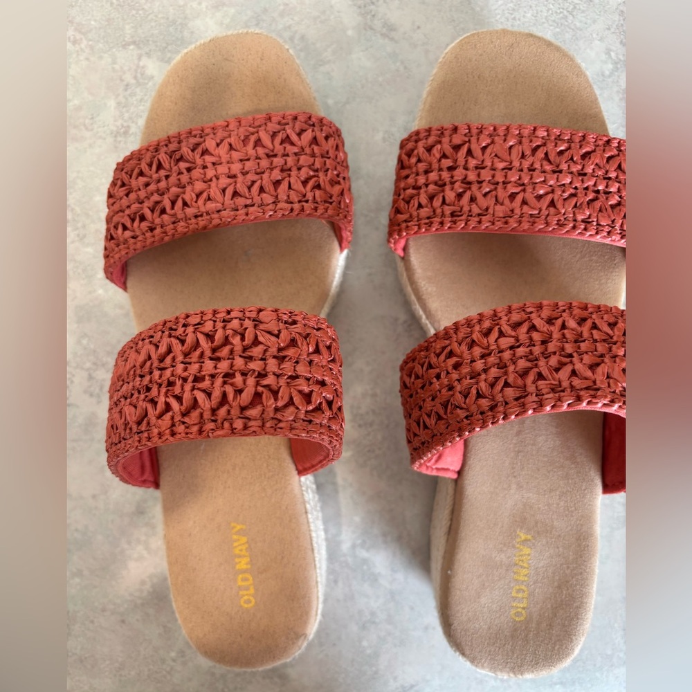 Old Navy Women's Platform Sandals